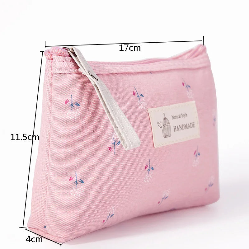 New Flower Print Canvas Women Makeup Bag Toiletries Organize Zipper Bag Travel Wash Pouch Cosmetic Bag Female Make Up Bag