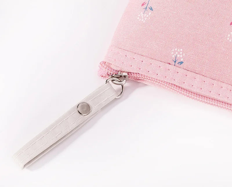 New Flower Print Canvas Women Makeup Bag Toiletries Organize Zipper Bag Travel Wash Pouch Cosmetic Bag Female Make Up Bag
