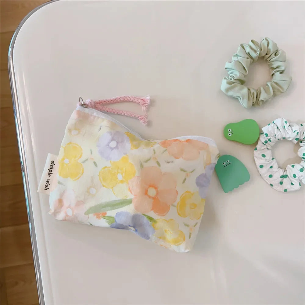 Mini  Make Up Bags Small Zipper Women Cute Floral Clutch Lipstick Bag Key Wallet Lady Cotton Travel Makeup Storage Bag Pouch