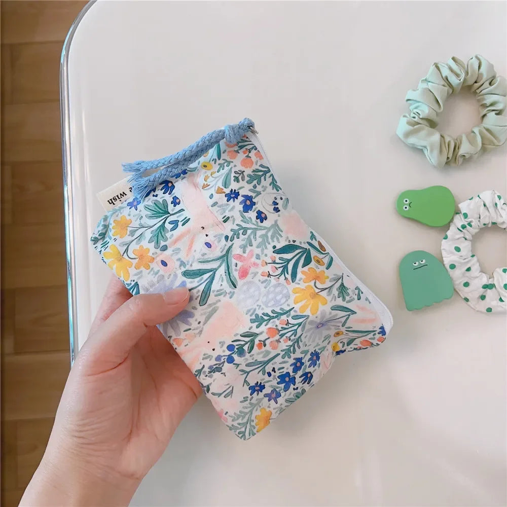 Mini  Make Up Bags Small Zipper Women Cute Floral Clutch Lipstick Bag Key Wallet Lady Cotton Travel Makeup Storage Bag Pouch