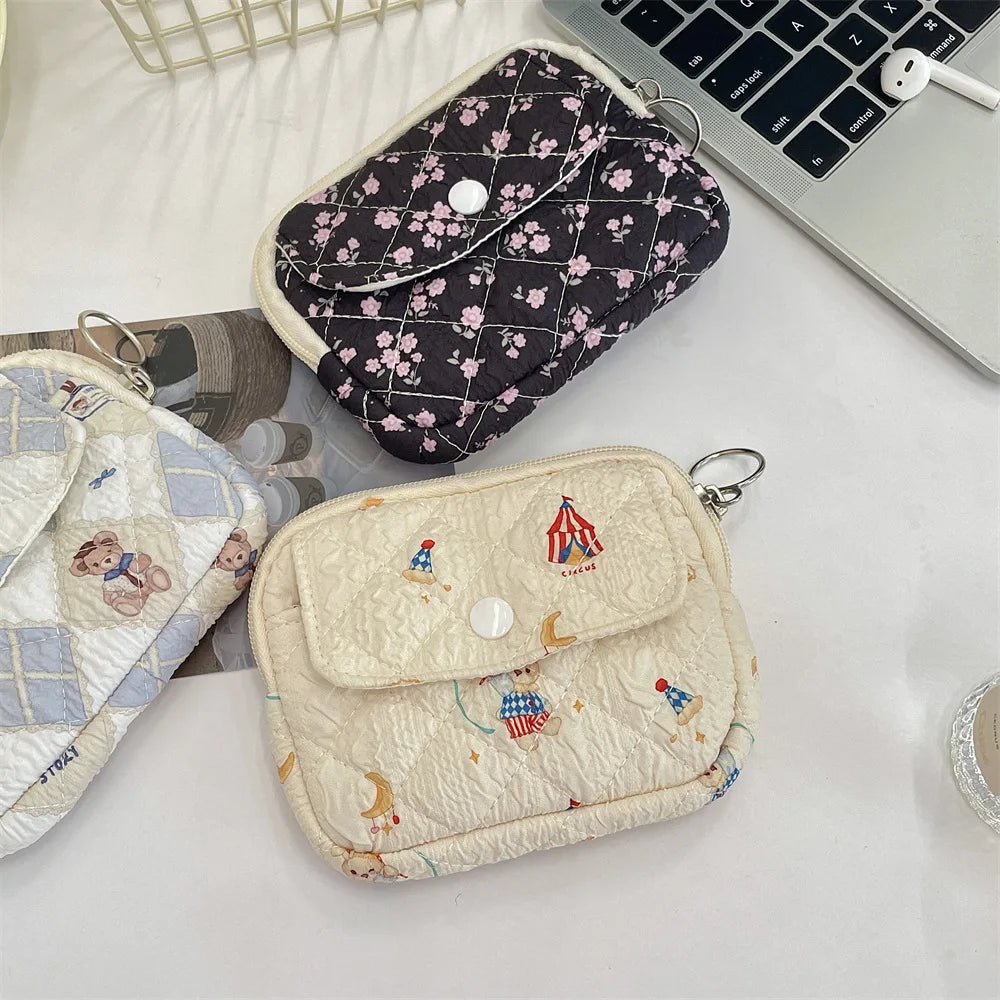 Cute Cartoon Small Travel Cosmetic Lipstick Earphone Card Portable Storage Bag Purse Women Gift Pouch In Make up Bags Organizer