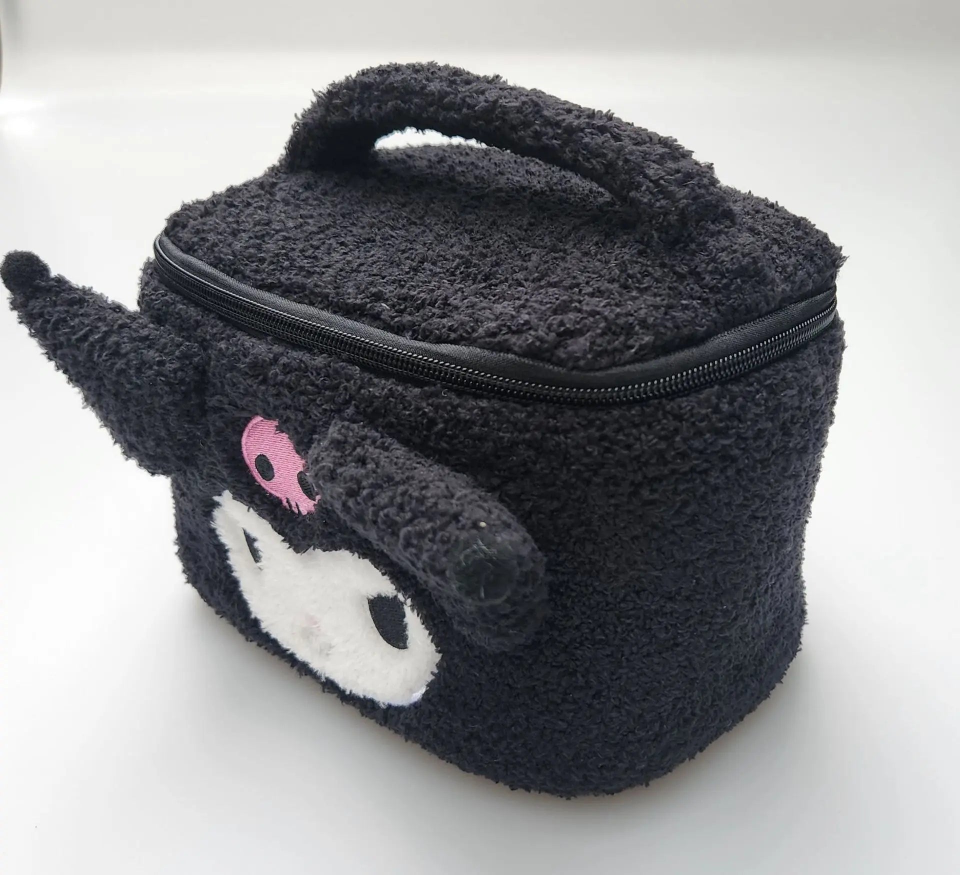 Sanrio Hello Kitty Plush Cosmetic Bag Cute Kuromi My Melody Zipper Large  Women Travel Make Up Toiletry Bag Washing Pouch Pouch