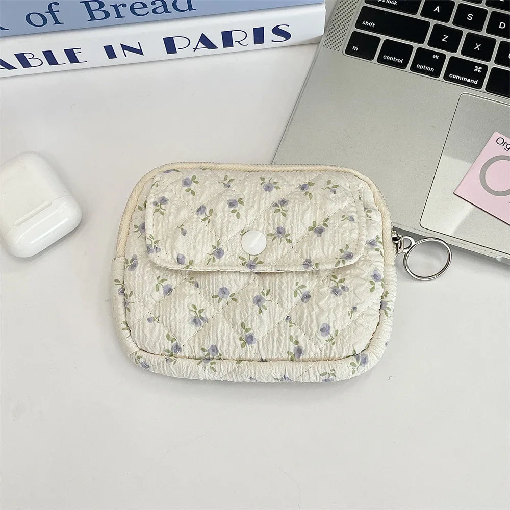 Cute Cartoon Small Travel Cosmetic Lipstick Earphone Card Portable Storage Bag Purse Women Gift Pouch In Make up Bags Organizer