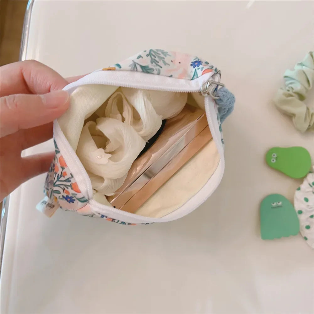 Mini  Make Up Bags Small Zipper Women Cute Floral Clutch Lipstick Bag Key Wallet Lady Cotton Travel Makeup Storage Bag Pouch